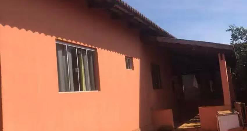 Casa com 3 quartos à venda na Moisés de Paula, Residencial São Bernardo, Nerópolis