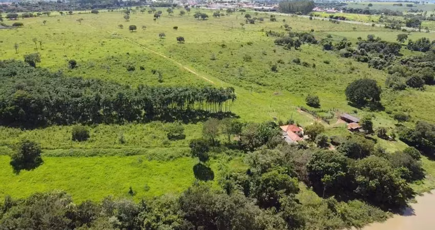 Terreno comercial à venda na São Salvador, Setor Central, Guapó