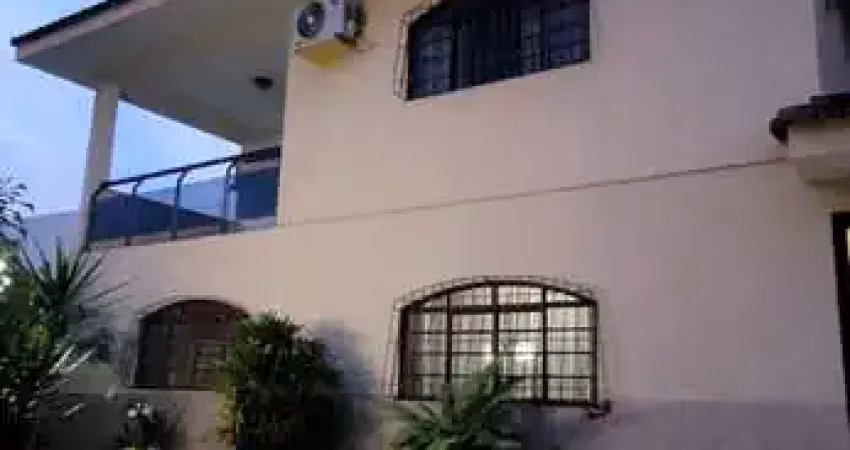 Casa com 5 quartos à venda na Rua Araponga, Qd 114, Lt 03, Santa Genoveva, Goiânia