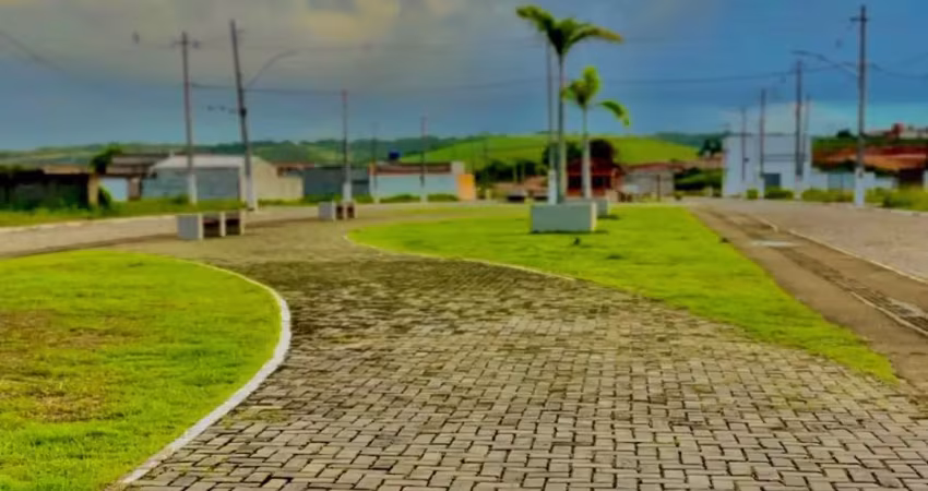 Terrenos parcelados prontos para construir! saia do aluguel e construa sua casa dos sonhos!