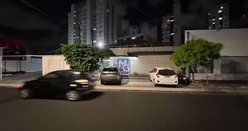 Casa com 10 quartos à venda na Avenida Santos Dumont, 54, Graças, Recife