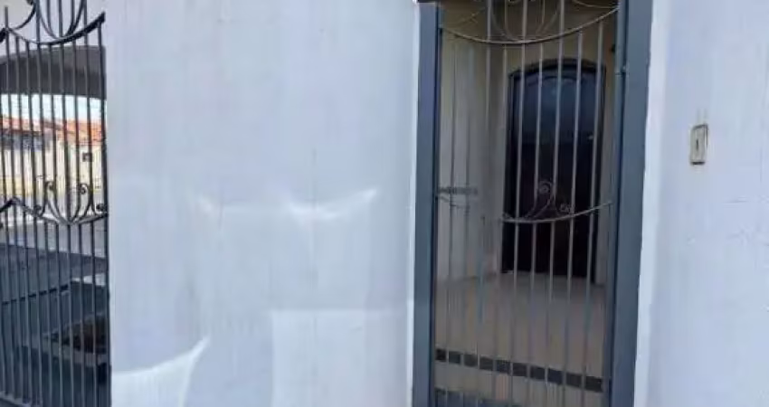 Casa para locação com quintal aluguel jardim bordon são jose do rio preto/sp