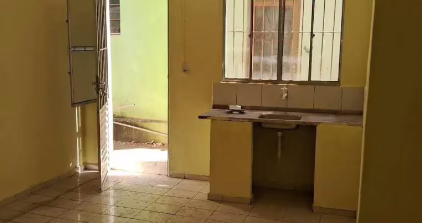 Casa com 1 dormitório para alugar, 22 m² por r$ 900,00/mês - jardim elvira - osasco/sp