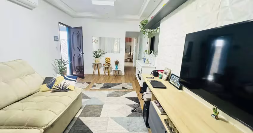 Casa com 3 quartos à venda na Rua Eusébio da Silva, Parque Maria Domitila, São Paulo