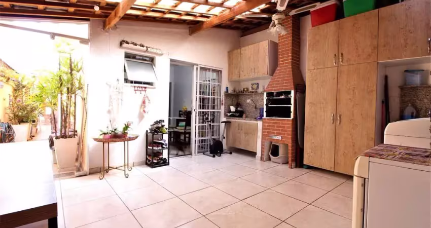 Casa com 4 quartos à venda na Rua Jorge Tibiriçá, Vila Mariana, São Paulo