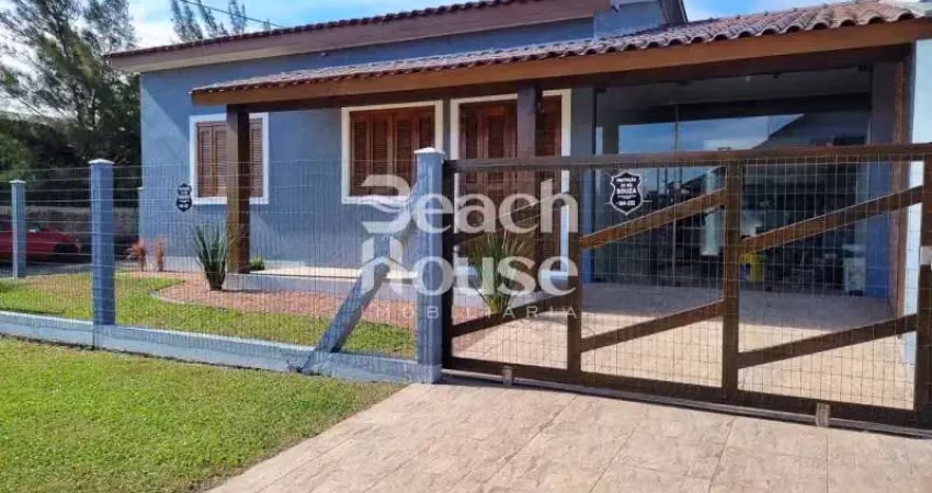 Linda casa de esquina localizada em jardim beira mar, tramandaí!!
