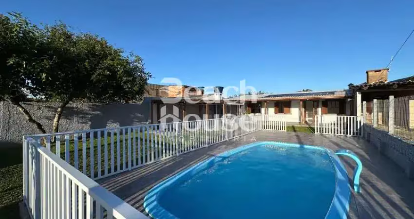 Casa com 2 quartos à venda no Tramandaí Sul, Tramandaí 