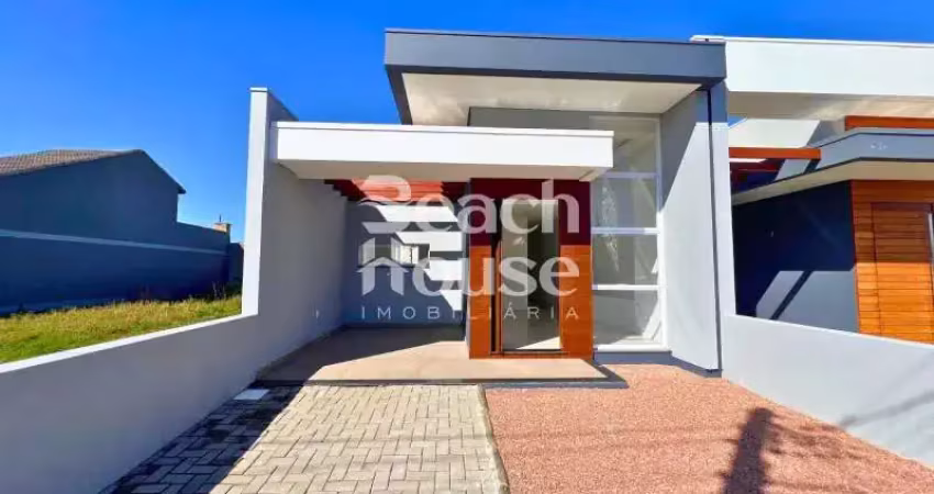 Belíssima geminada alto padrão em nova tramandaí! próxima ao comércio local!!!