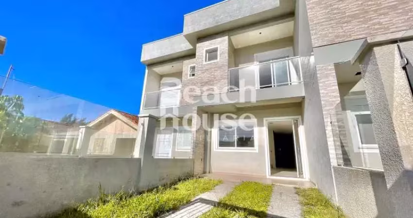 Lindo duplex dois  dormitórios ,ambos com suíte no centro de tramandaí