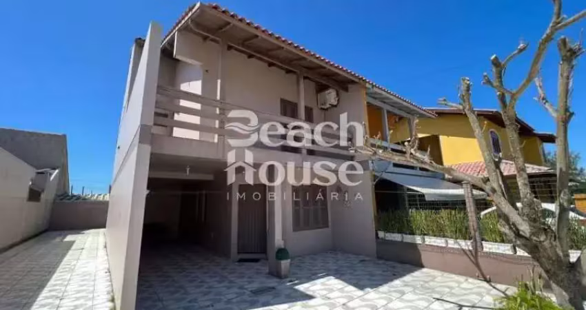 Duplex exclusivo em  nova  tramandaí  ,50 metros do mar!!!!