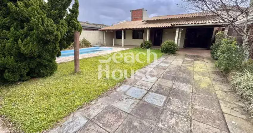 Casa com 3 quartos à venda na Zona Nova, Tramandaí 