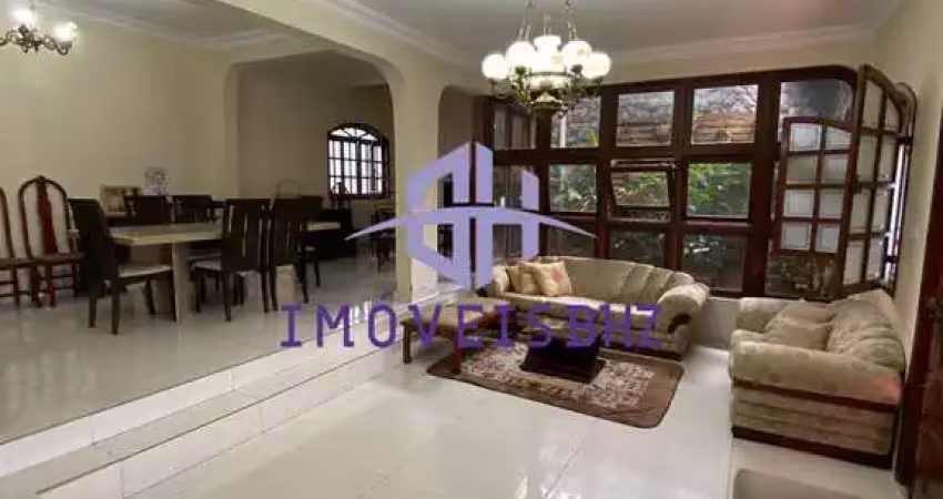 Casa com 3 quartos à venda no Castelo, Belo Horizonte 