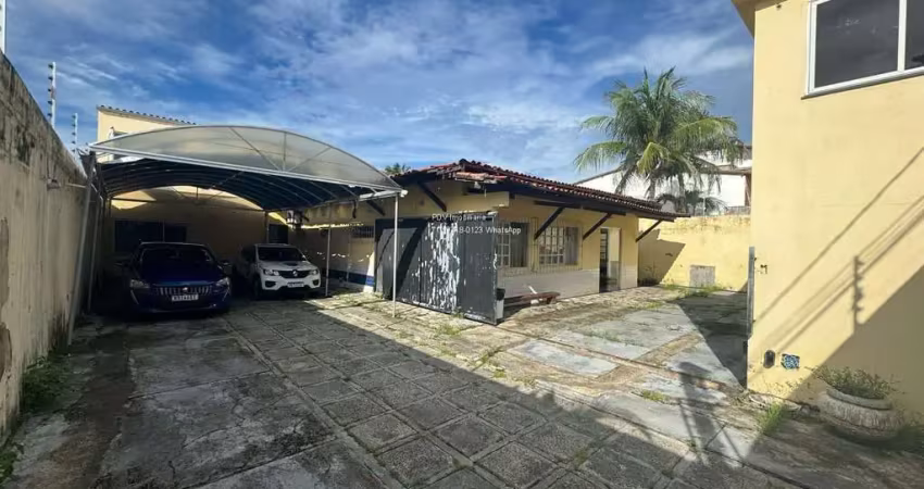 Casa comercial com 5 salas para alugar na Rua Eraldo Barbosa, 8, Pitangueiras, Lauro de Freitas
