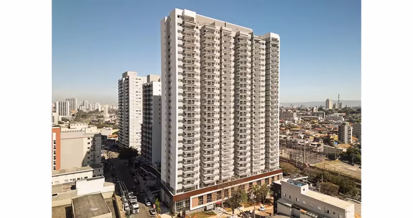 Lindo apartamento com varanda gourmet c/ churrasqueira a carvão.