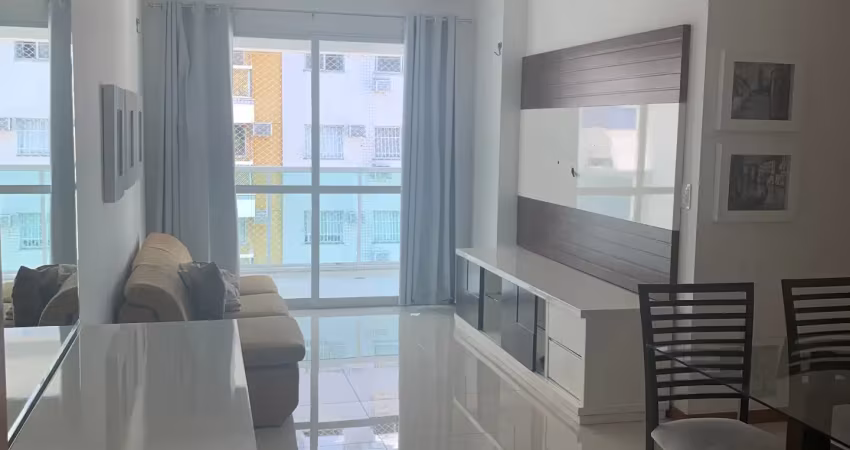 Apartamento em icaraí, com sol da manhã, duas vagas e lazer completo.
