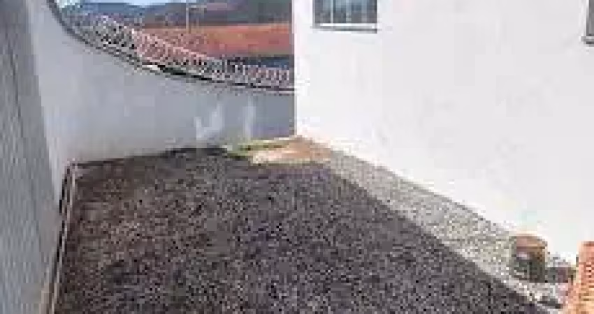 Casa com 3 quartos à venda na Rua Manoel Rocha de Oliveira, Jardim Itamaraty III, Poços de Caldas