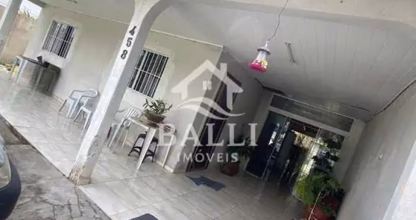 Casa com 3 quartos à venda no Costa Azul, Matinhos 