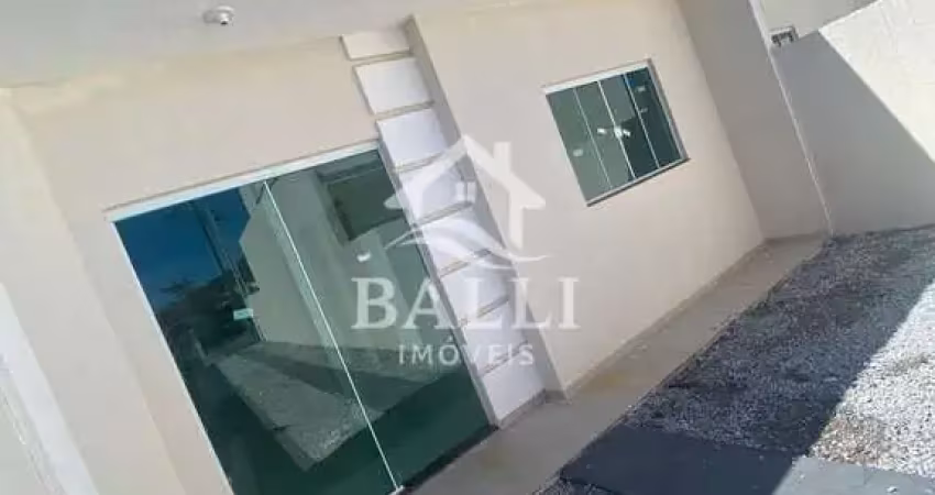 Casa com 2 quartos à venda no Rio da Onça, Matinhos 