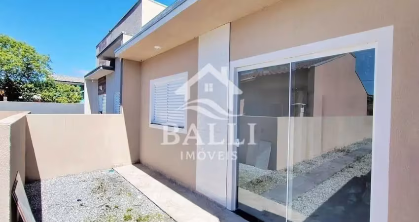 Casa com 2 quartos à venda no Rio da Onça, Matinhos 