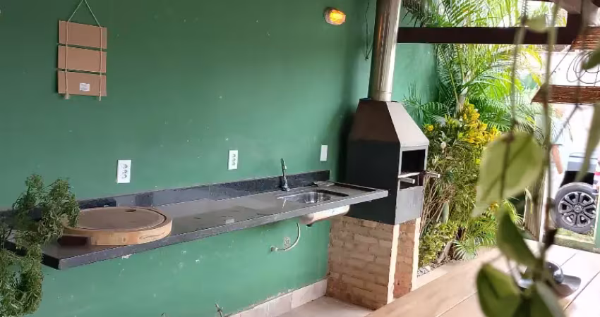 Casa aconchegante em búzios, bairro vila verde,com 2 quartos