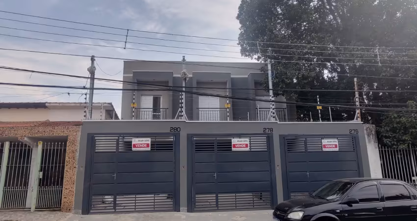 Sobrado individual na vila formosa - 3 dormitórios sendo 1 suíte e 2 vagas de garagem!
