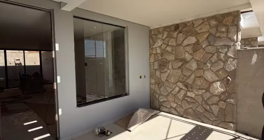 Casa villa jardim- estoril moderna e aconchegante  03 dormitórios 03 banhos 02 vagas