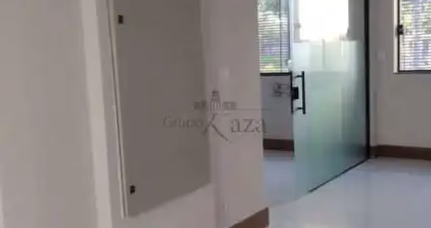 Oportunidade - ponto comercial - jardim das indústrias - 8 salas -5 vagas de garagens - 190m² área útil -250m² terreno.