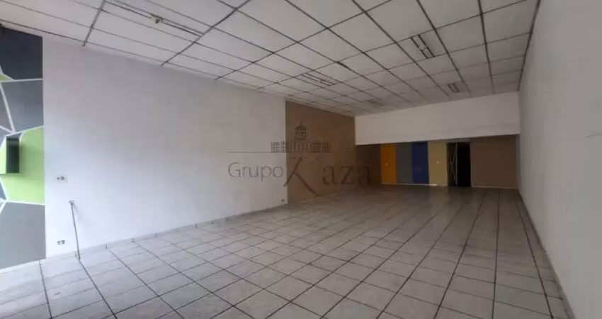 Casa comercial para alugar na Rua Paraibuna, Jardim São Dimas, São José dos Campos