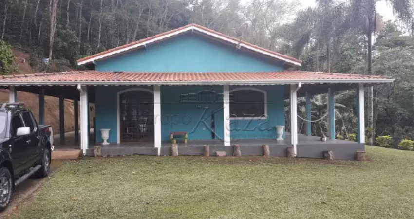 Oportunidade - chácara - bairro dos freitas - 3 dormitórios - 5.200m² - estuda permuta.