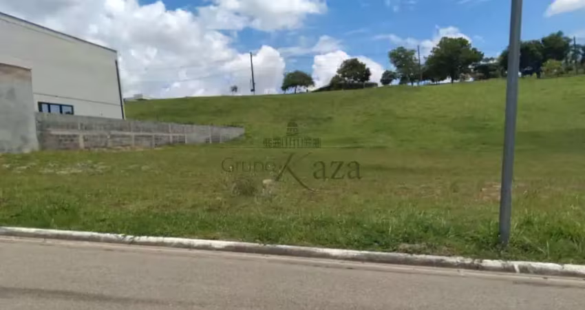 Terreno em condomínio - jardim torrão de ouro ii - condomínio altos da quinta reserva - 756m²