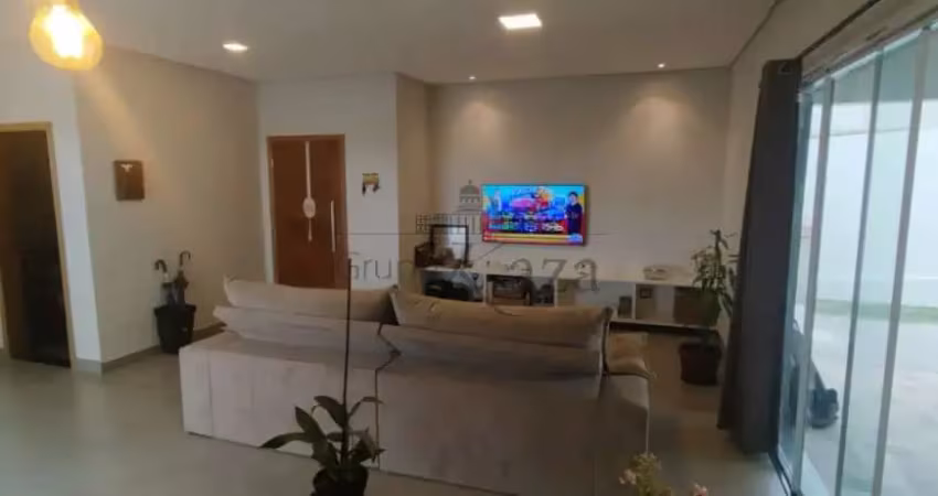 Oportunidade - casa em condomínio - condomínio residencial mantiqueira - residencial mantiqueira - 4 dormitórios - 230m².