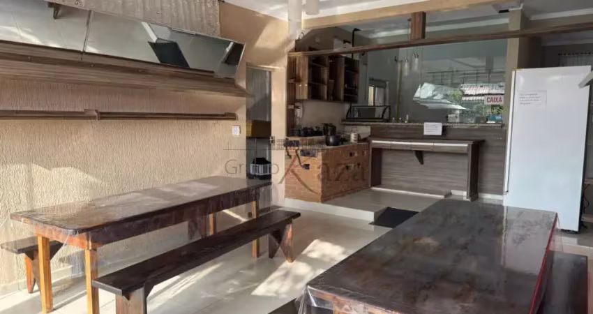 Casa comercial à venda na Rua Albertino de Almeida, Vila Industrial, São José dos Campos
