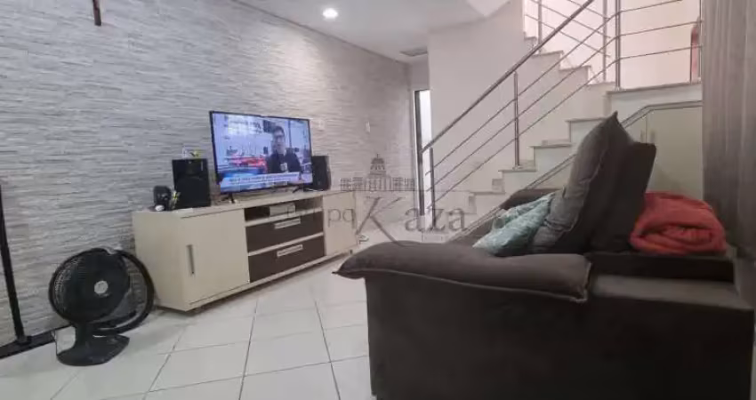 Casa com 2 quartos à venda na Rua Antônio Boarini, Jardim Torrão de Ouro, São José dos Campos