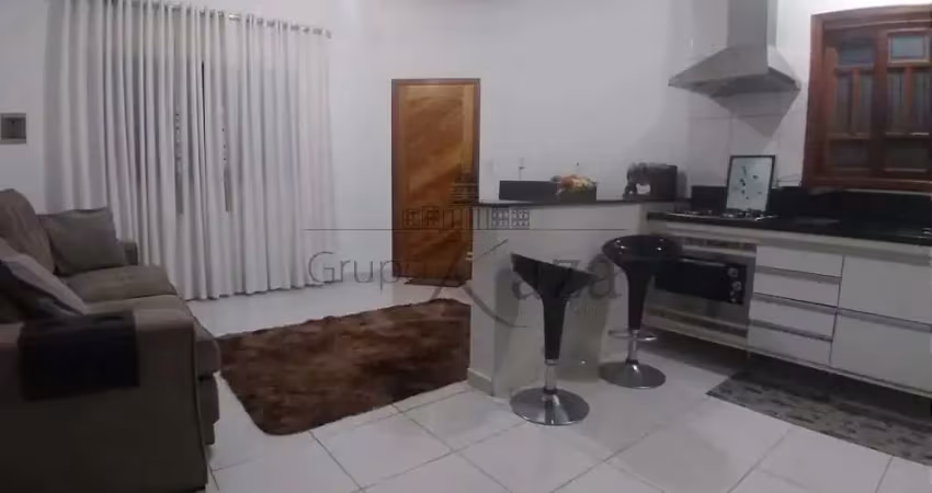 Casa com 2 quartos à venda na Avenida Arthur Antônio dos Santos, Cidade Morumbi, São José dos Campos