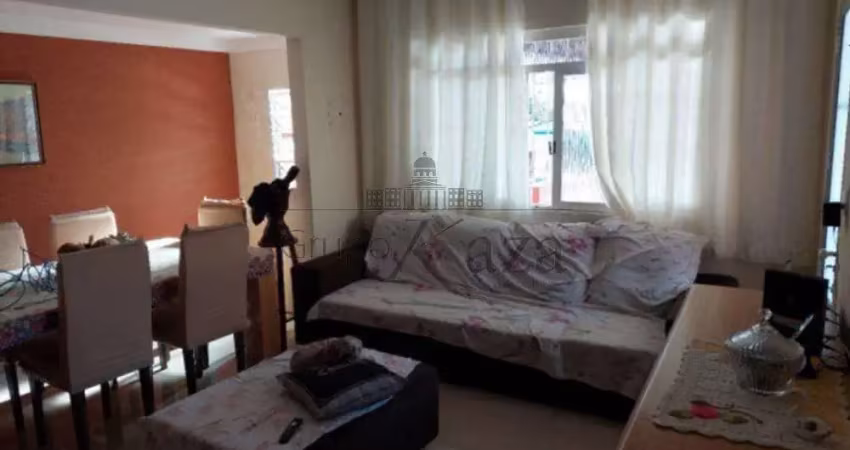 Casa com 3 quartos à venda na Rua Procópio Ferreira, Jardim Nova Detroit, São José dos Campos