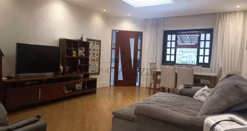 Oportunidade - casa sobrado - jardim das industrias - 3 dormitórios - 160m².