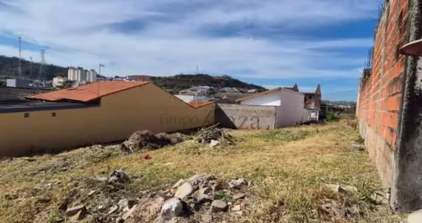 Terreno à venda na Rua Aparecida Nogueira Rossi, Jardim Santa Júlia, São José dos Campos