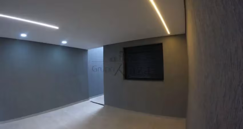 Casa com 2 quartos à venda na Rua dos Heliotrópios, Jardim Motorama, São José dos Campos