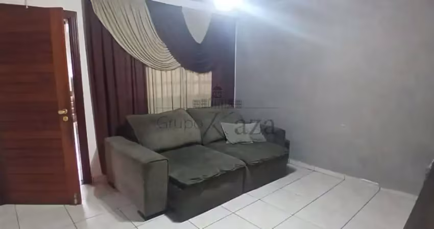 Oportunidade - casa - parque industrial - 2 dormitórios - 300m².