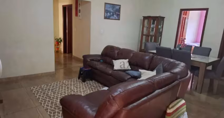 Oportunidade - duas casas comerciais e seis lojas - jardim morumbi - 4 dormitórios - 907,60m²