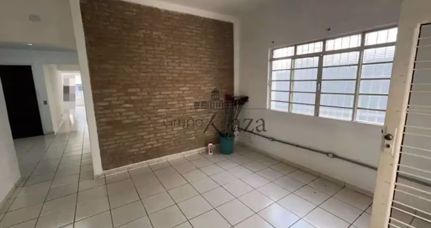 Oportunidade - casa comercial - centro - jacareí - 6 dormitórios - 208,62m².
