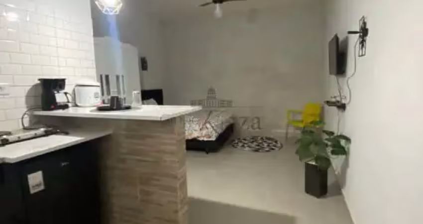 Oportunidade - kitnet - jacareí - bairro do colônia - 1 dormitório - 24m².