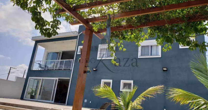 Casa em condomínio - loteamento residencial parque lago dourado - 5 dormitórios - 600m².