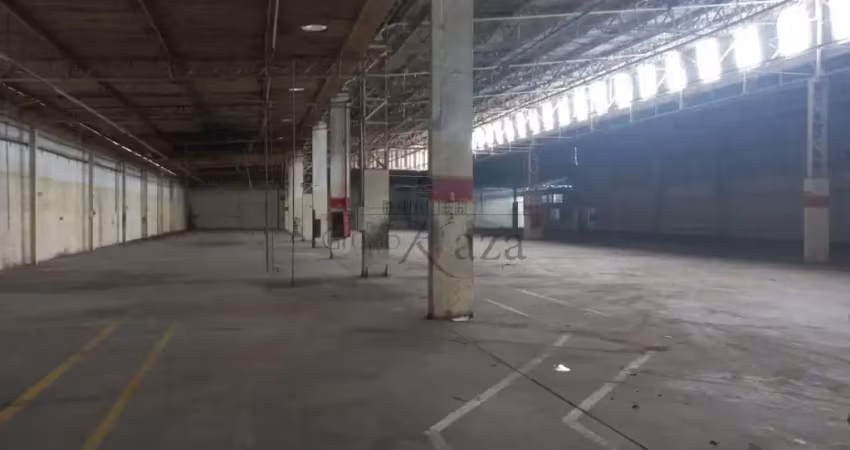Barracão / Galpão / Depósito para alugar na Rodovia Geraldo Scavone, Loteamento Villa Branca, Jacareí