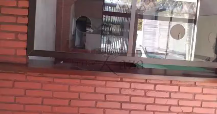 Casa comercial para alugar na Rua Capitão João José de Macedo, Centro, Jacareí