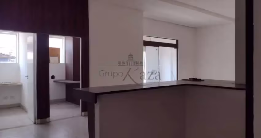 Casa comercial para alugar na Rua Doutor Pompílio Mercadante, Centro, Jacareí