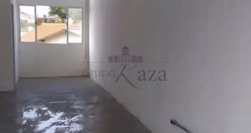 Casa comercial para alugar na Avenida Orlando Marson, Ponto3, Jardim Leblon, Jacareí