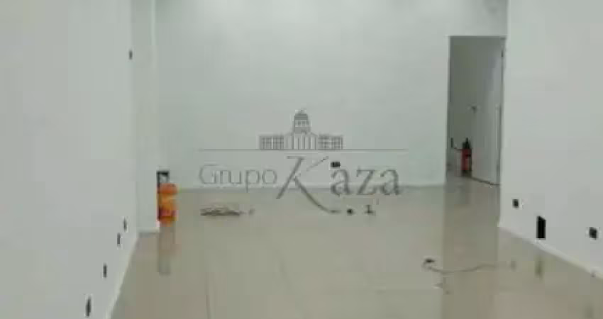 Casa comercial para alugar na Praça Conde Frontin, Centro, Jacareí