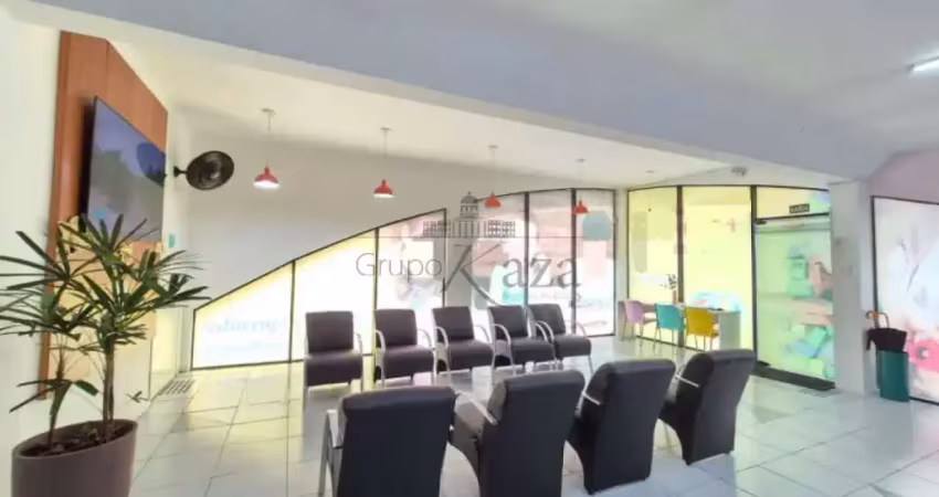 Prédio à venda na Rua João Américo da Silva, 542369, Centro, Jacareí