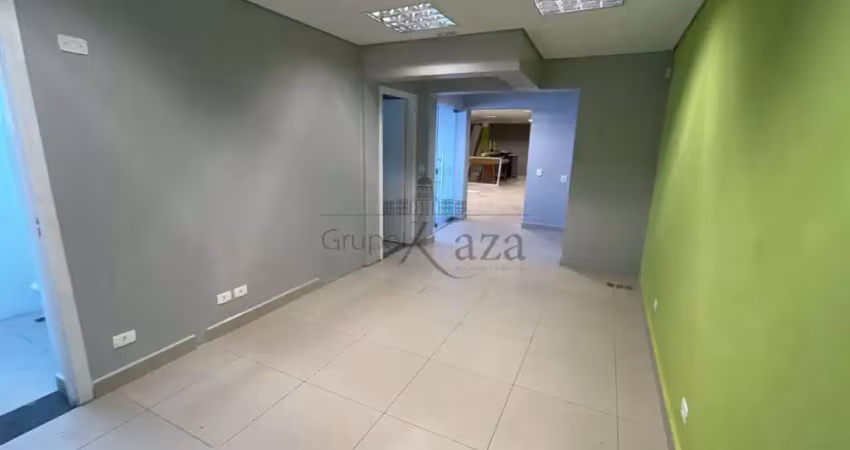 Oportunidade - ponto comercial - centro - jacareí - 440,13m².